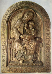 Vierge dite de Dom Rupert du XIIème siècle (musée archéologique de Liège) 